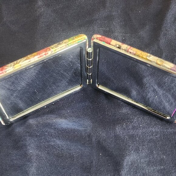 Labubu Monster makeup compact or pocket mirror with crystals NEW 3.5x2.5 inches - Picture 3 of 5